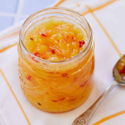 5-ingredient Pineapple Chutney Recipe
