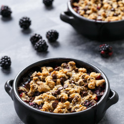 Blackberry Chocolate Chip Cookie Crumble