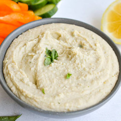 Lemon &amp; Herb White Bean Dip