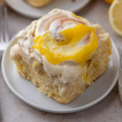 Lemon Rolls With Lemon Curd (cinnamon Roll Style)