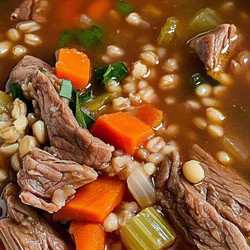 Slow Cooker Beef Barley Soup