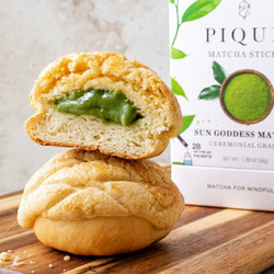 Pineapple Matcha Buns