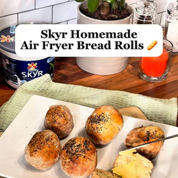 Soft Skyr Bread Rolls