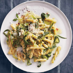 Pasta With Zucchini, Mint, And Pecorino
