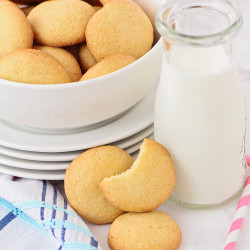 Homemade Nilla Wafers