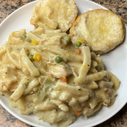 Slow Cooker Chicken Pot Pie Noodles