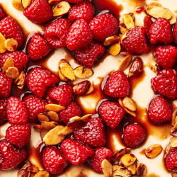 Vanilla Panna Cotta With Balsamic Berries