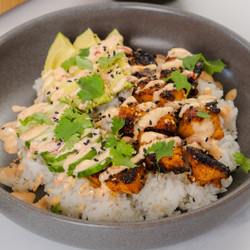 Spiced Salmon Bowl With Spicy Mayo