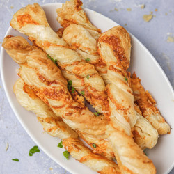 Puff Pastry Cheese Straws (cheese Twists)