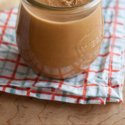 Homemade Peanut Butter