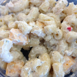 W. G. Grinders Cheddar Mac