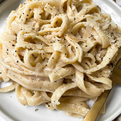 Greek Yogurt Alfredo Sauce