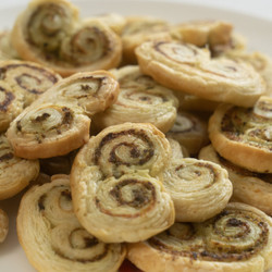 Pesto Palmiers