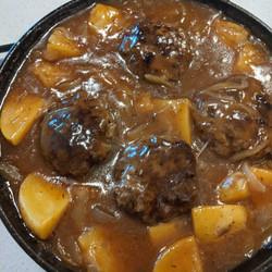 Salisbury Steak And Potato Skillet
