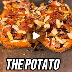 Loaded Sweet Potato With Chicken, Bacon, And Almonds