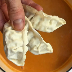 Korean Style Noodle Dumpling Soup