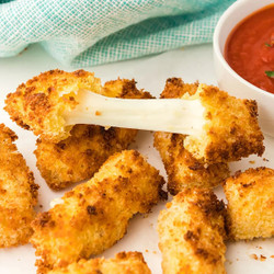 Air Fryer Mozzarella Sticks