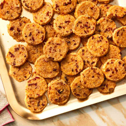 Cheese-bacon Crispies