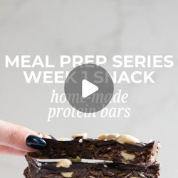Homemade Protein Bars: Chocolate &amp; Peanut Butter