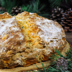 Cheddar And Herb Soda Bread