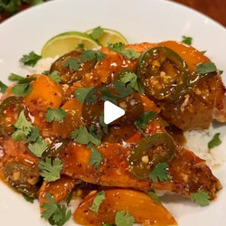 Peach &amp; Jalapeño Glazed Chicken