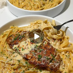 Garlic Parmesan Chicken Pasta
