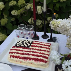 4th is July Cake (Instagram)