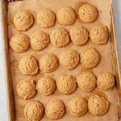 Almond Flour Peanut Butter Cookies