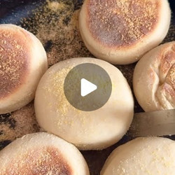 Soft And Pillowy Buttermilk English Muffins