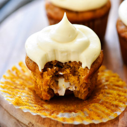 Pumpkin Cheesecake Cupcakes
