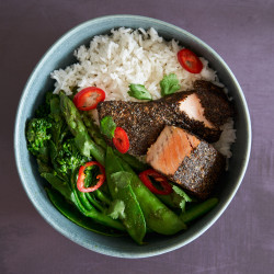 Jamie Oliver's 15 Minute Meals: Green Tea Salmon