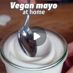 *Vegan* Chickpea Mayo
