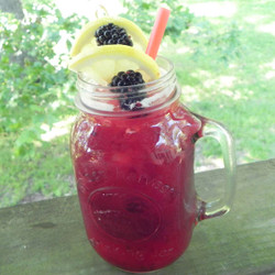 Homemade Blackberry Lemonade