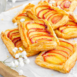 Seasonal Fruit Turnover