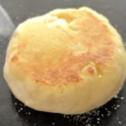 Buttermilk English Muffins