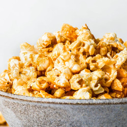 Healthier Caramel Corn With Maple Syrup