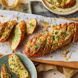 Classic Garlic Bread