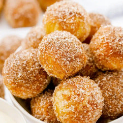 Cinnamon Sugar Soft Pretzel Bites
