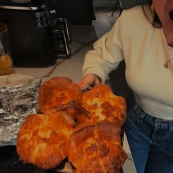 Yorkshire puddings Me Yours 👇🏻