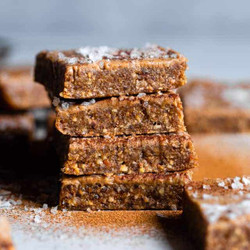 No Bake Whole30 Apple Almond Butter Bars Recipe