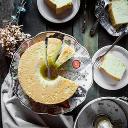 How To Make Soft And Fluffy Pandan Chiffon Cake (complete Guide)