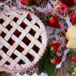 Crostata Di Marmellata Di Fragole, Morbida E Friabile