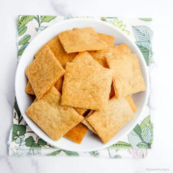 Easy No-roll Cassava Flour Crackers (vegan, Grain-free)