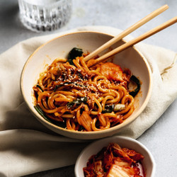 Spicy Korean Kimchi Noodles
