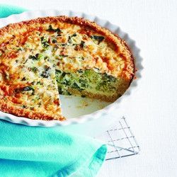 Broccoli, Kale &amp; Cheddar Quiche