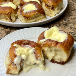 Kings Hawaiian Cream Cheese Cinnamon Rolls