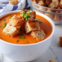 Roasted Red Pepper Gouda Soup