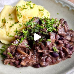 Black Bean And Mushroom Stew
