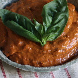 Pesto Di Mandorle E Pomodori Secchi