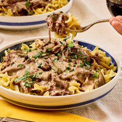 Rich And Creamy Slow-cooker Beef Stroganoff
